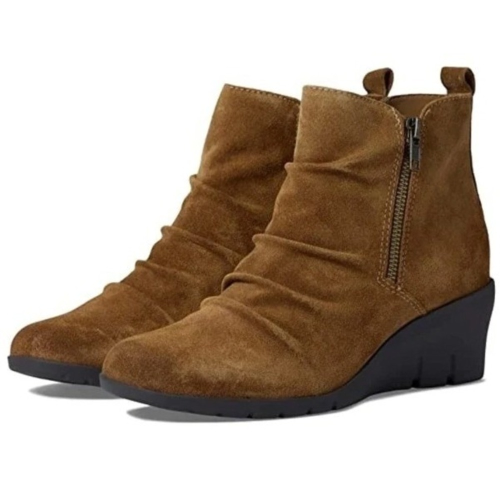 Comfortiva Weatherproof Brown Suede Slouchy Wedge Ankle Boots Women Booties sz 8